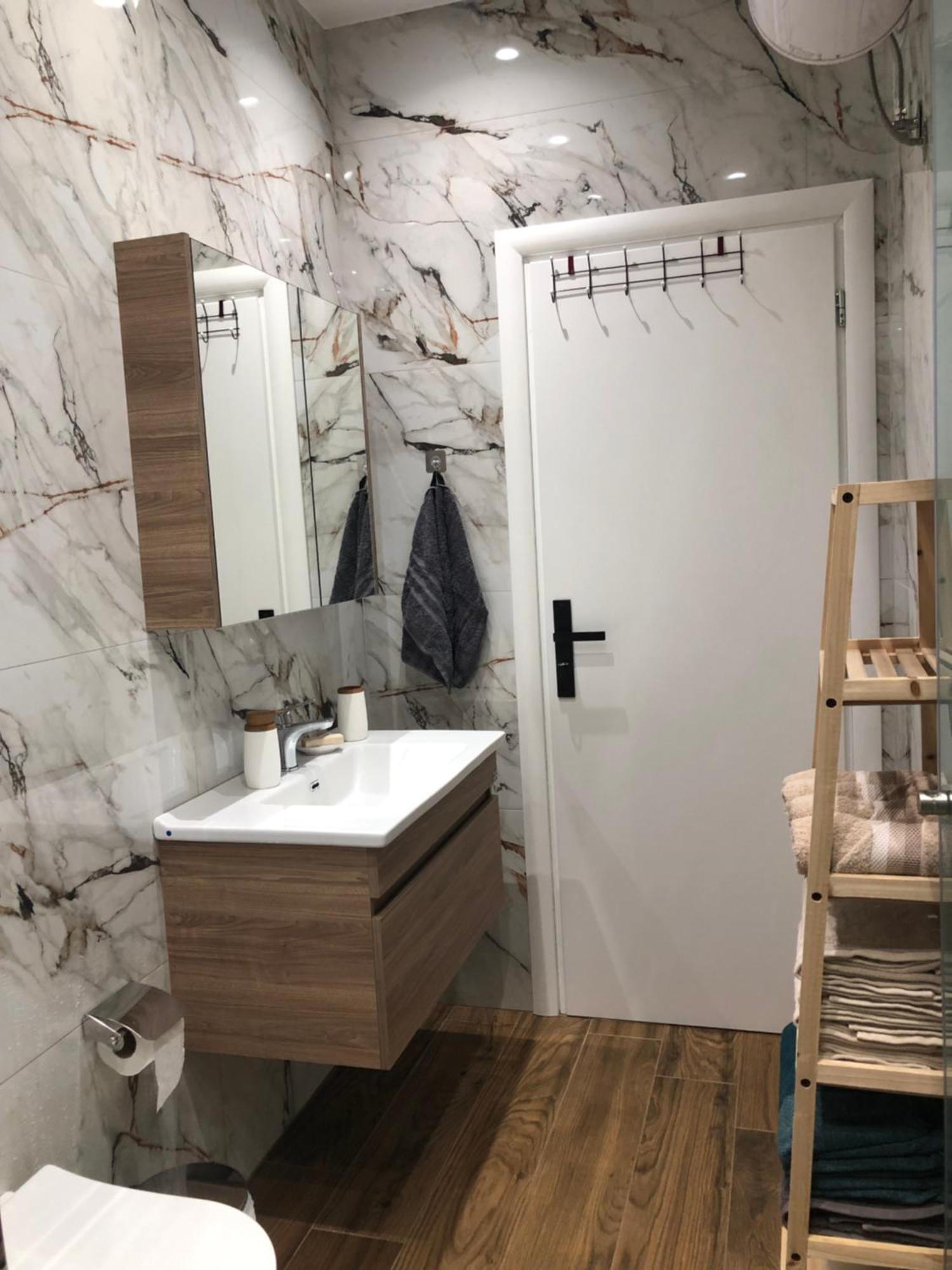 Alajs Apartament Vlorë Екстериор снимка
